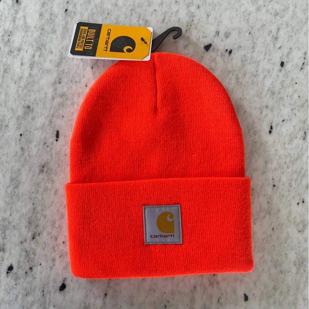 NWT Carhartt Adult Knit Cuffed Beanie